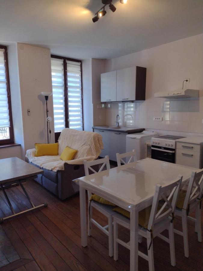 Appartement 1Er Etage Proche Des Termes Bourbonne-les-Bains Exterior foto